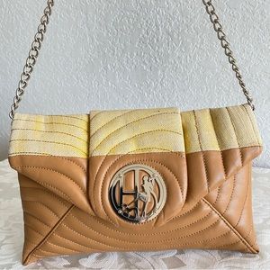 Henri bendel bag